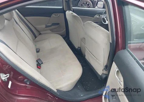 2013 Honda Civic Lx z USA, uszkodzony, nr VIN 2HGFB2F55DH503870